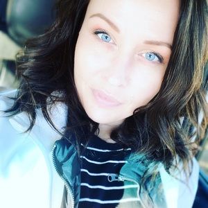 Meet your Posher, Measha